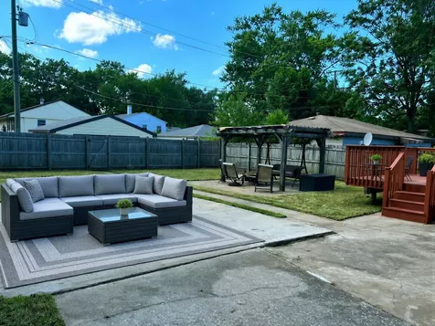 292 Paxton Avenue Calumet City IL 60409