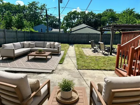 292 Paxton Avenue Calumet City IL 60409