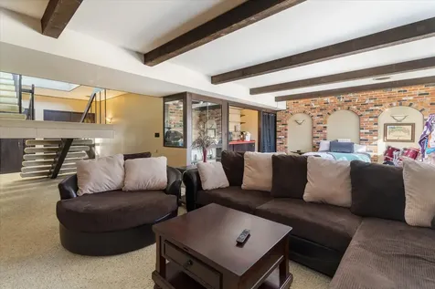 605 Sherwood Glen Princeton IL 61356