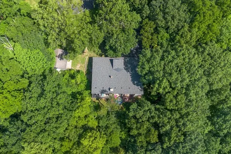 605 Sherwood Glen Princeton IL 61356