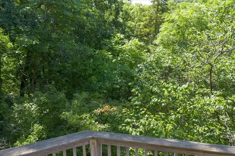 605 Sherwood Glen Princeton IL 61356