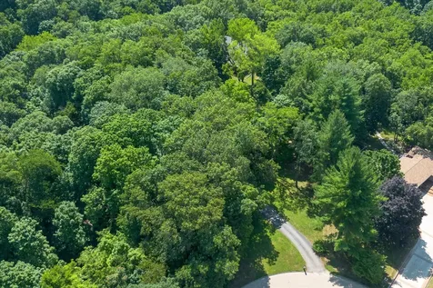 605 Sherwood Glen Princeton IL 61356