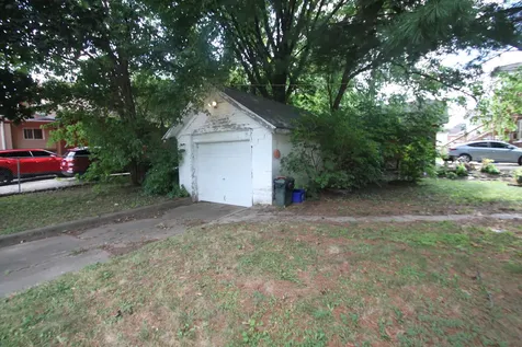 1304 Montague Street Rockford IL 61102