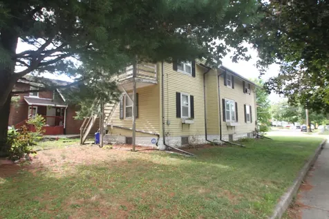 1304 Montague Street Rockford IL 61102
