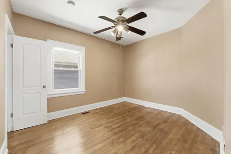 1426 South 18th Avenue Maywood IL 60153