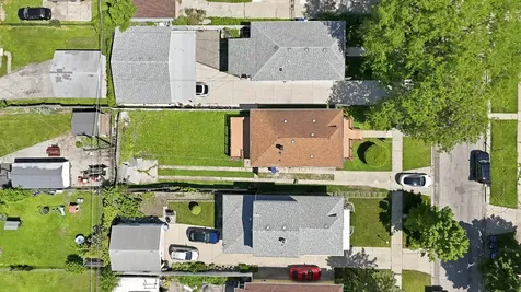 1426 South 18th Avenue Maywood IL 60153