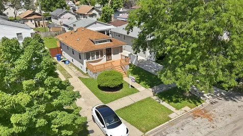 1426 South 18th Avenue Maywood IL 60153