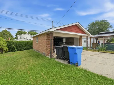 5023 North Natoma Avenue Chicago IL 60656