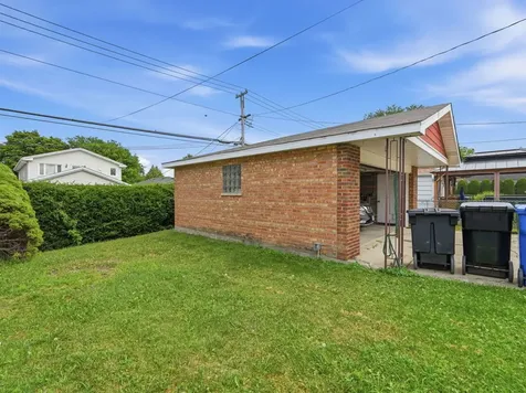 5023 North Natoma Avenue Chicago IL 60656