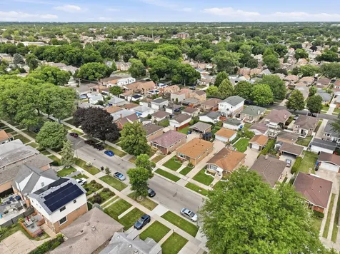 5023 North Natoma Avenue Chicago IL 60656