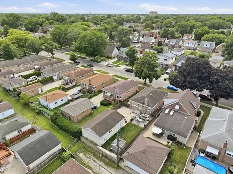 5023 North Natoma Avenue Chicago IL 60656