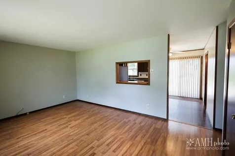 1871 South Oaklawn Drive St. Anne IL 60964