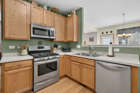 1205 Fawnlily Circle Joliet IL 60431