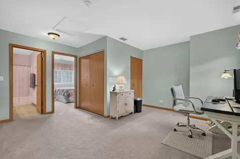 1205 Fawnlily Circle Joliet IL 60431