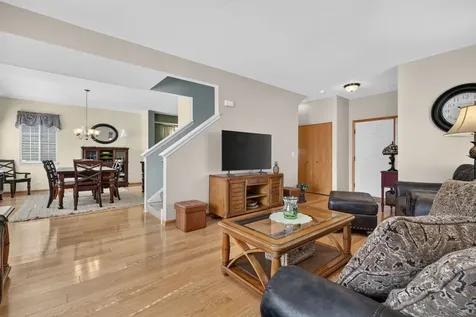 1205 Fawnlily Circle Joliet IL 60431