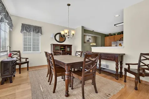 1205 Fawnlily Circle Joliet IL 60431