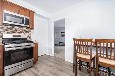 17638 Roosevelt Avenue Homewood IL 60430