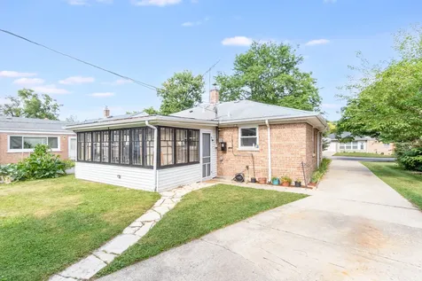 17638 Roosevelt Avenue Homewood IL 60430