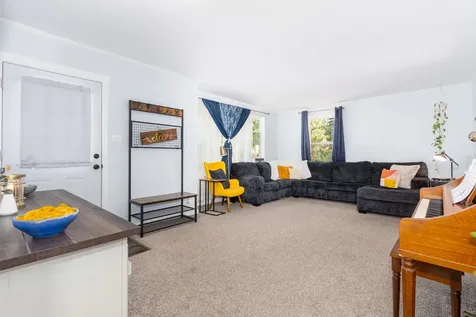 17638 Roosevelt Avenue Homewood IL 60430