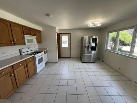 5200 Avery Place Oak Lawn IL 60453
