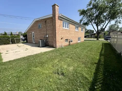 5200 Avery Place Oak Lawn IL 60453