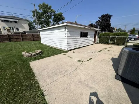 5200 Avery Place Oak Lawn IL 60453