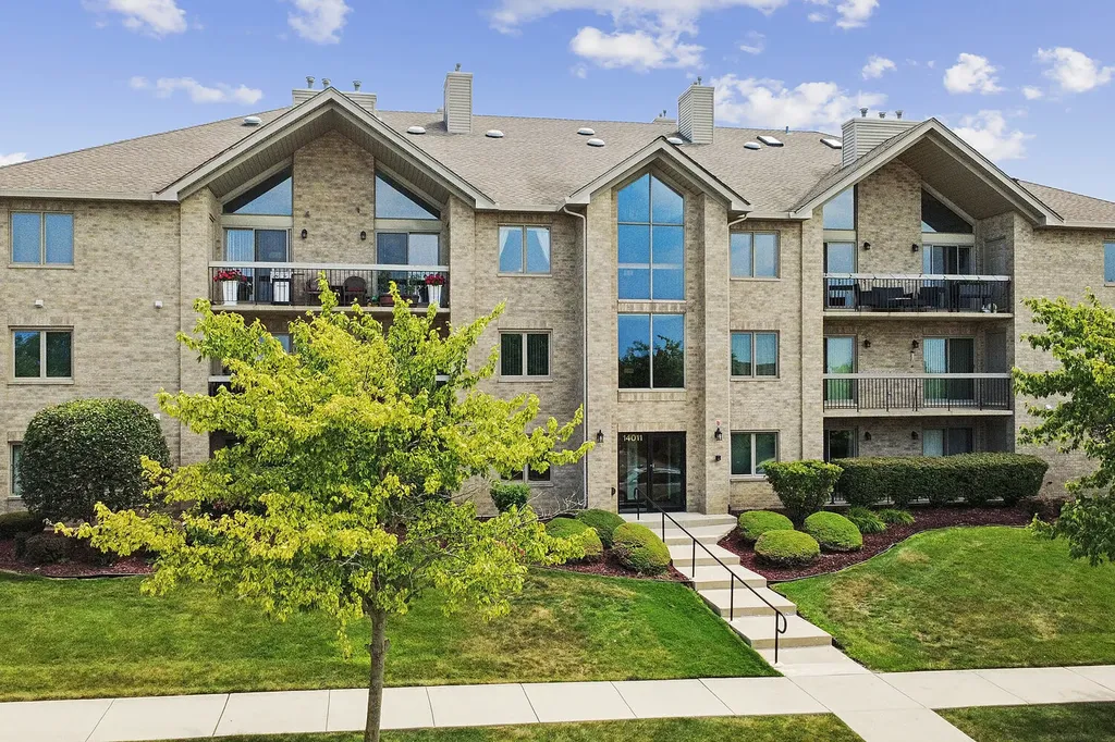 14011 Norwich Lane Orland Park IL 60467