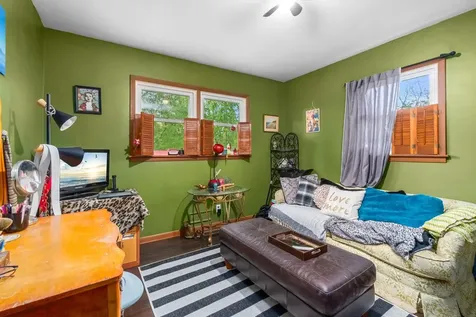 639 Meyer Court Aurora IL 60506