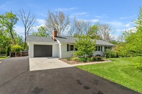 639 Meyer Court Aurora IL 60506