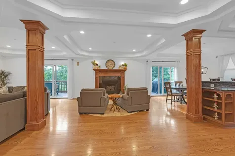 106 North Kenilworth Avenue Mount Prospect IL 60056