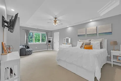 106 North Kenilworth Avenue Mount Prospect IL 60056