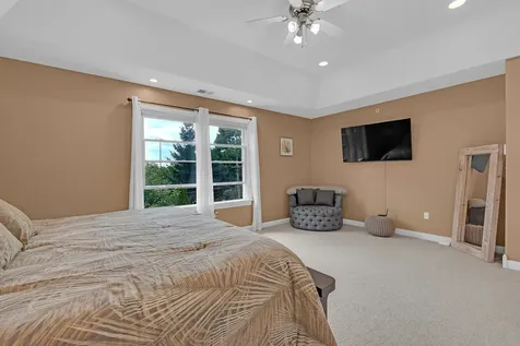 106 North Kenilworth Avenue Mount Prospect IL 60056