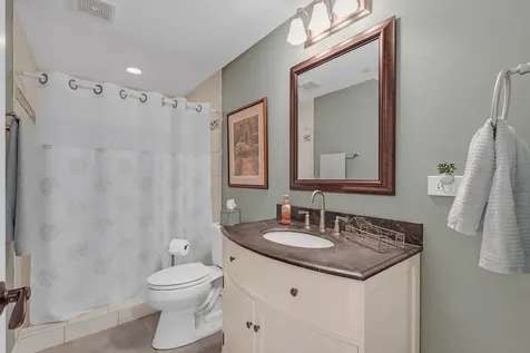 106 North Kenilworth Avenue Mount Prospect IL 60056