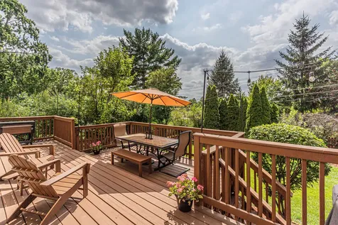 106 North Kenilworth Avenue Mount Prospect IL 60056