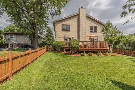 106 North Kenilworth Avenue Mount Prospect IL 60056