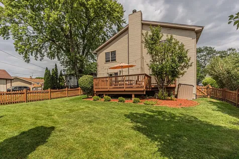 106 North Kenilworth Avenue Mount Prospect IL 60056
