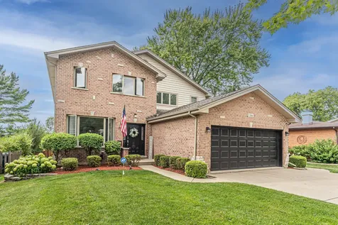 106 North Kenilworth Avenue Mount Prospect IL 60056