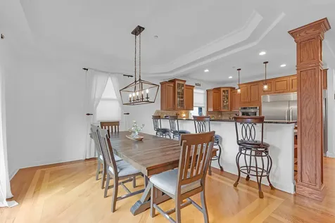 106 North Kenilworth Avenue Mount Prospect IL 60056