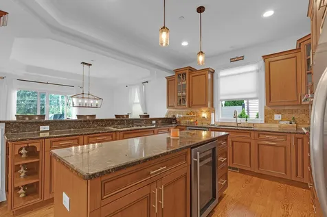 106 North Kenilworth Avenue Mount Prospect IL 60056