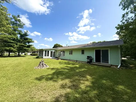 262 Brookside Drive Paw Paw IL 61353