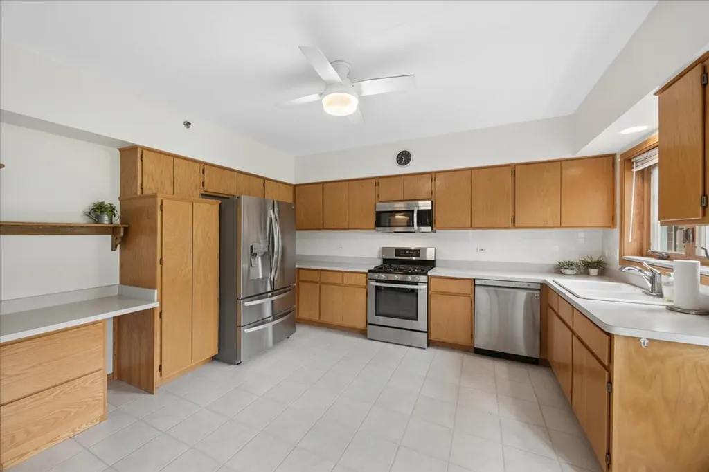 11525 Settlers Pond Way Orland Park IL 60467