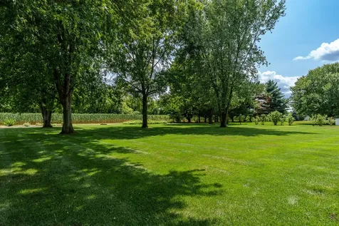 6053 Southdown Lane Roscoe IL 61073