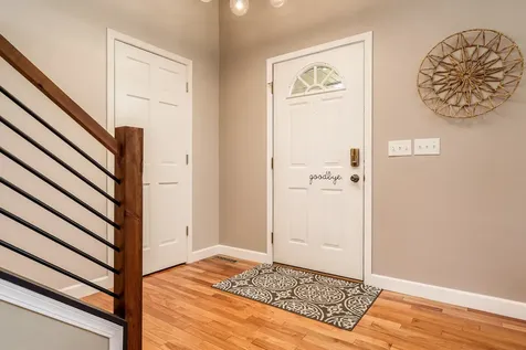 6053 Southdown Lane Roscoe IL 61073