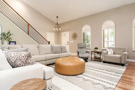 6053 Southdown Lane Roscoe IL 61073