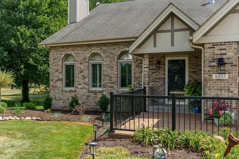 6053 Southdown Lane Roscoe IL 61073