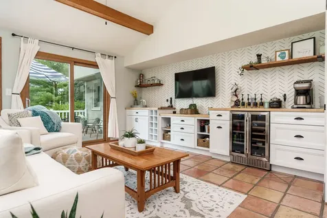 6053 Southdown Lane Roscoe IL 61073