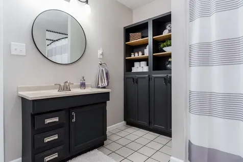 6053 Southdown Lane Roscoe IL 61073