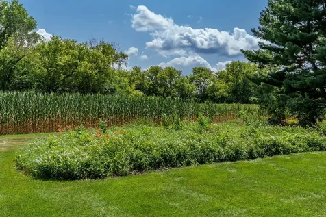 6053 Southdown Lane Roscoe IL 61073