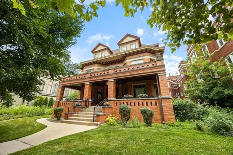 711 Washington Boulevard Oak Park IL 60302