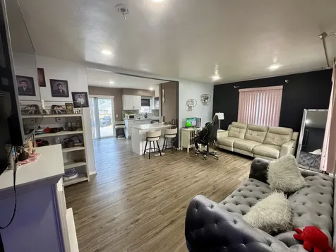 18269 Burnham Avenue Lansing IL 60438